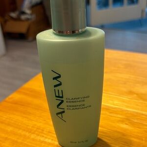 Avon Anew Clarifying Essence